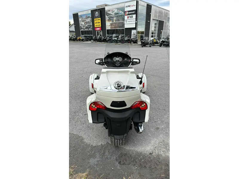 2015 Can-Am SPYDER RT-LTD