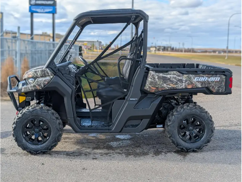 Can-Am Defender XT HD9 2026