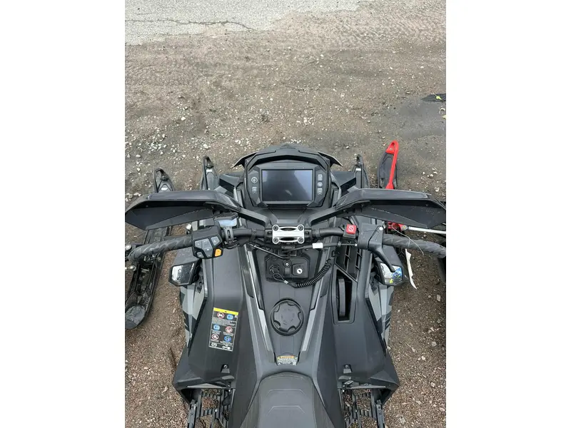 2025 Polaris PATRIOT 9R INDY XCR 136