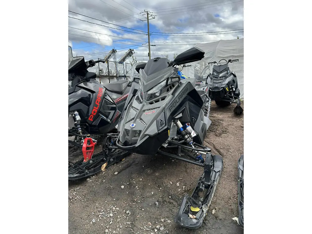 Polaris PATRIOT 9R INDY XCR 136 2025
