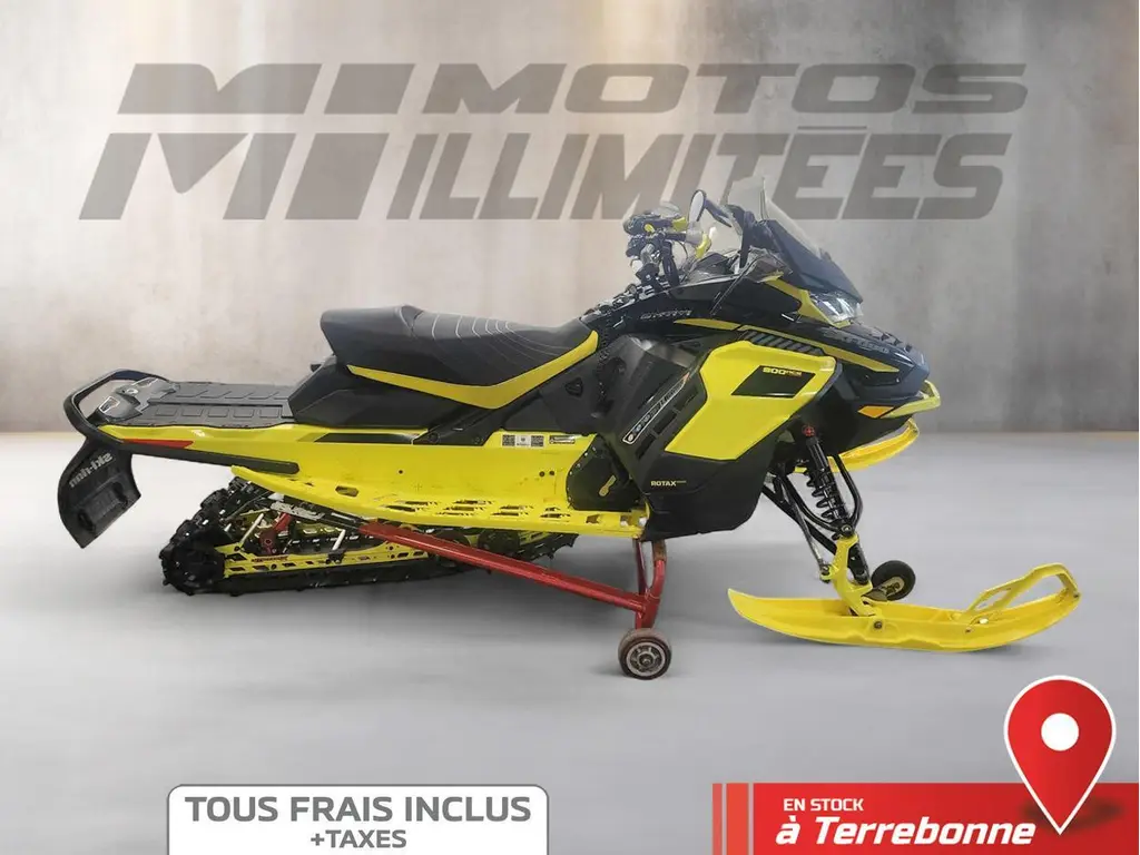 2021 Ski-Doo Renegade X-RS 900 ACE Turbo