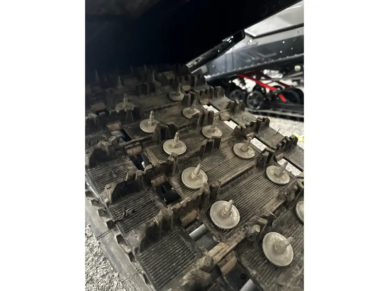 2024 BRP MXZ XRS 850 Etec 137"