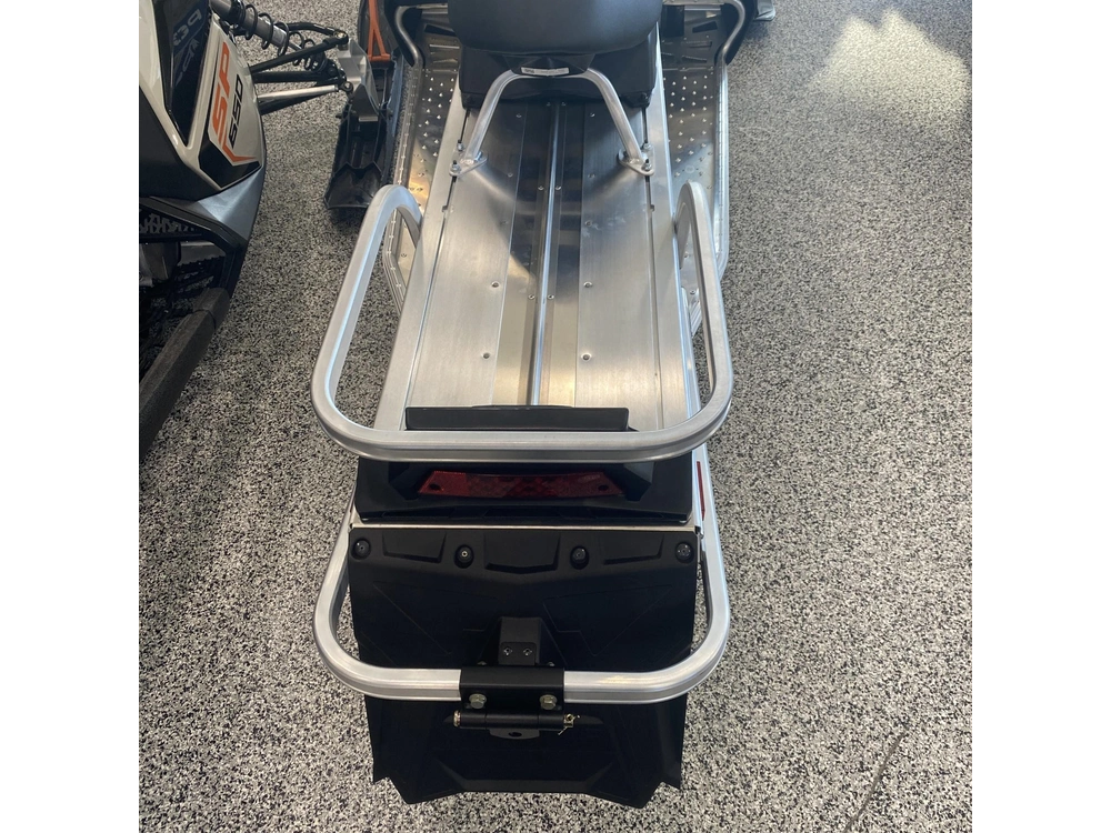 2025 Polaris 550 Voyageur 155 alt