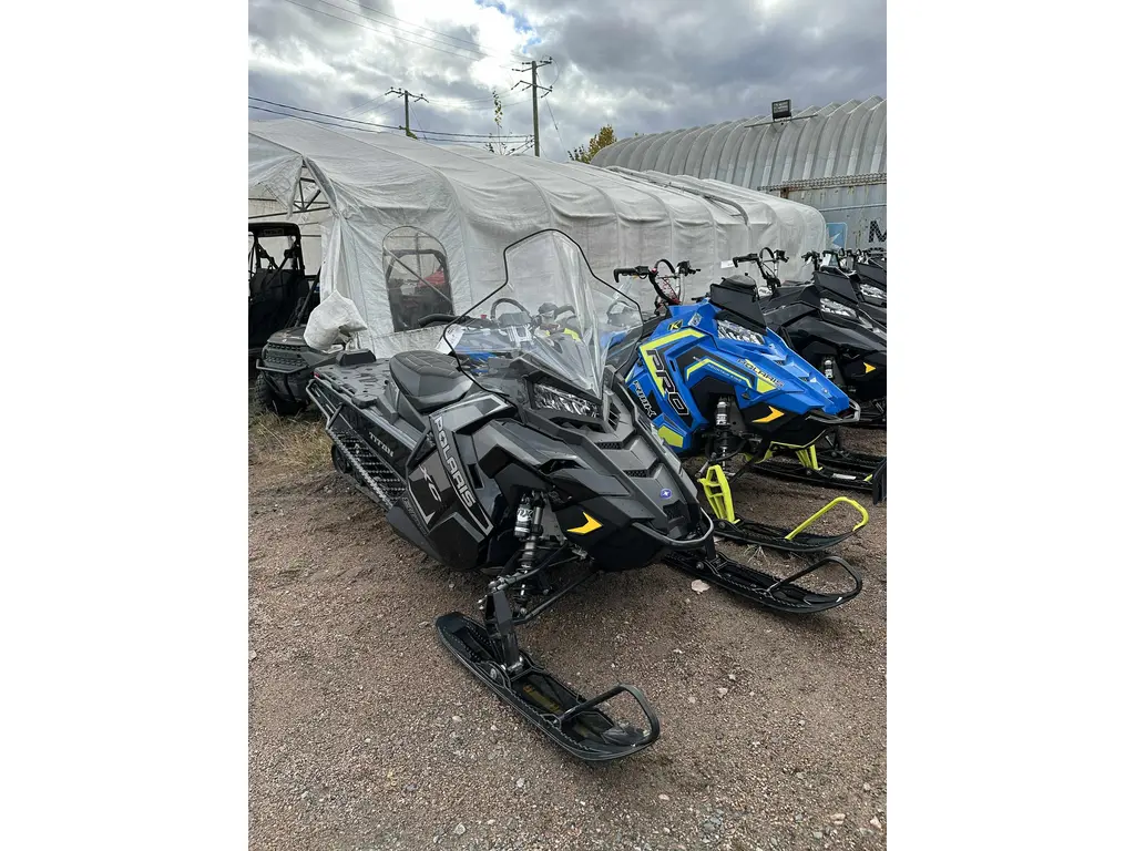 Polaris 800 TITAN XC 155 2022