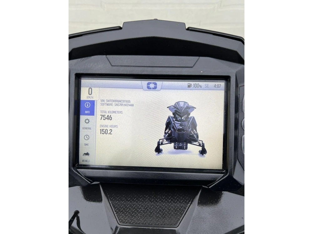 2022 Polaris 850 Indy Vr1 137 alt