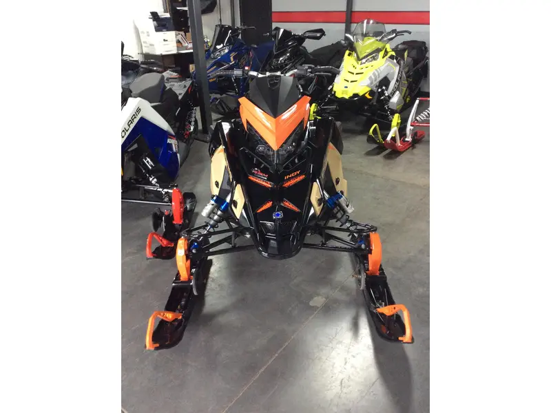 2022 Polaris DÉMO VR1 650 136