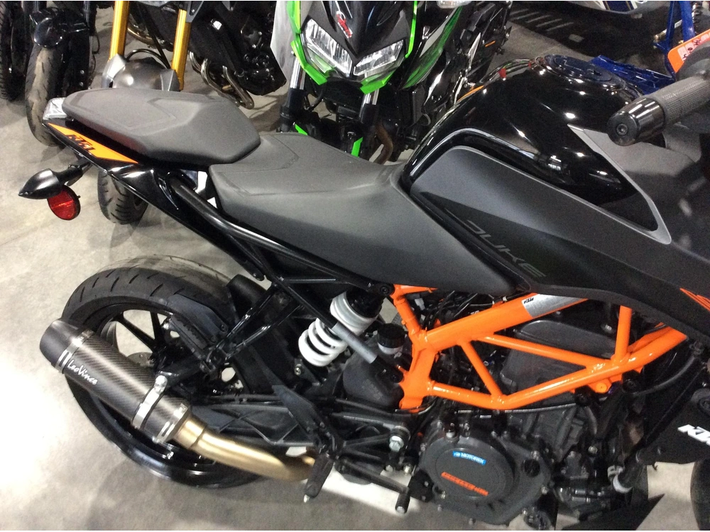 Ktm Duke 390 2023 alt