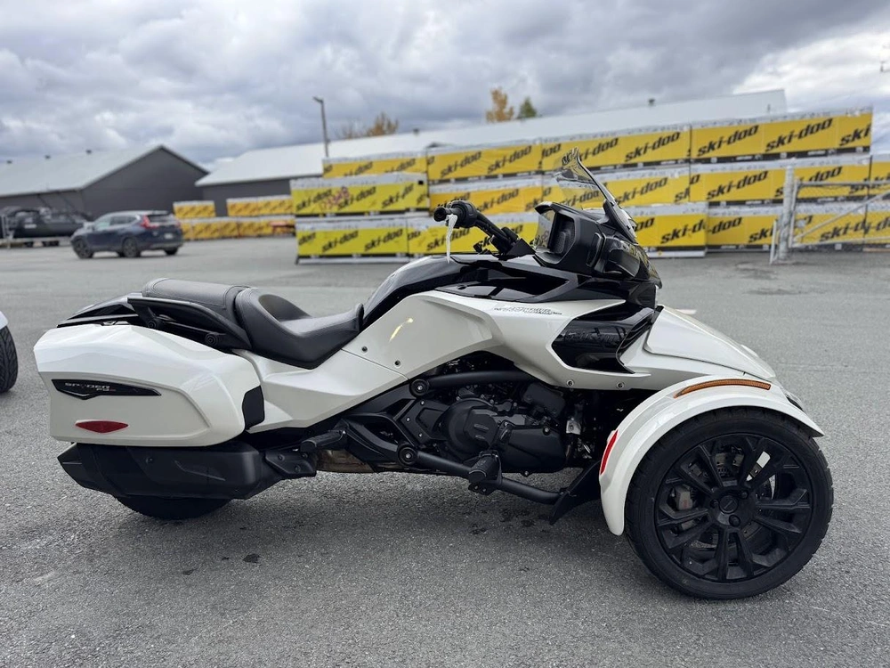 Can-am F3-t 2025 alt