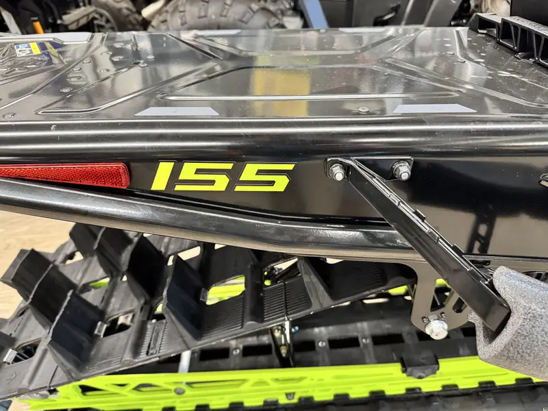 2025 Polaris 9R PRO RMK 155