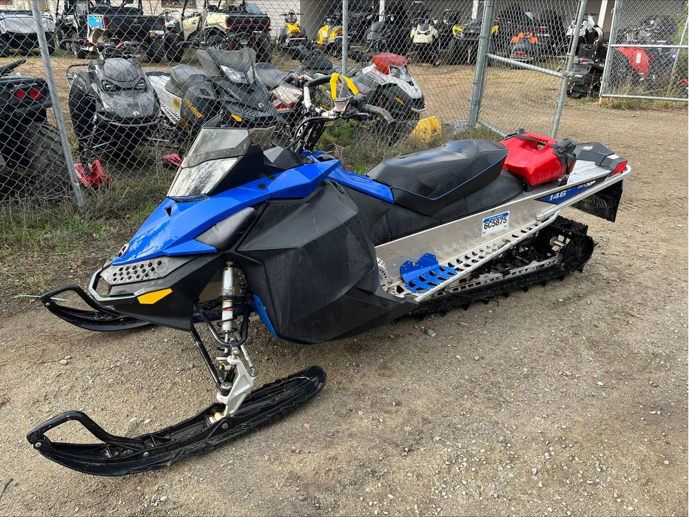 2010 Ski-doo Summit X Rotax 800r Powertek 146" alt