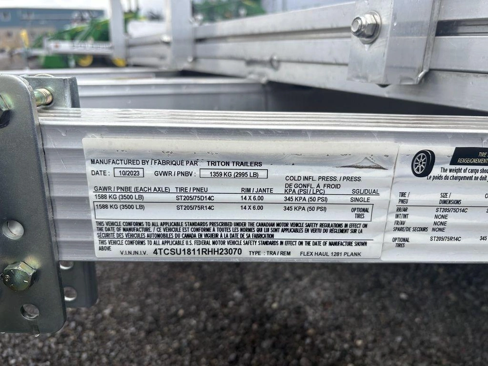 2024 Polaris Flexhaul 1281 Plank With Wheel Stop alt