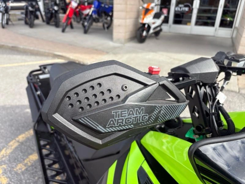 2024 Arctic Cat Zr 8000 137 Qs3 Es alt