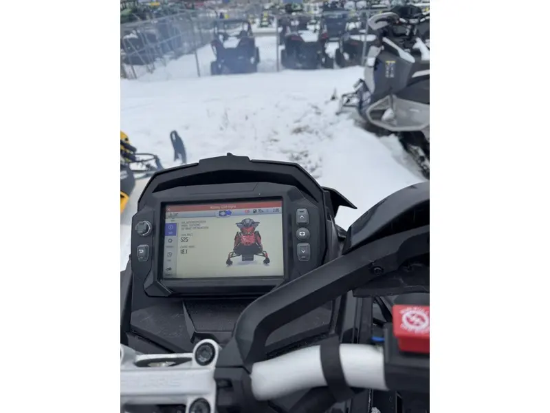 2023 Polaris Patriot Boost Indy VR1 129