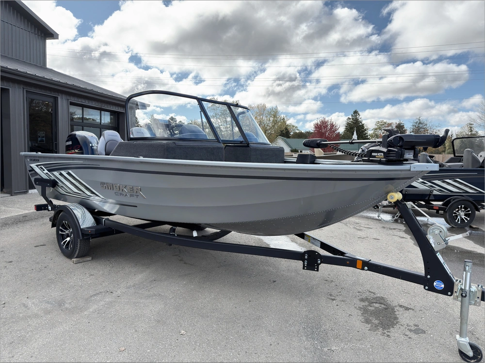 2023 Smoker-craft Excursion 176 Dc alt