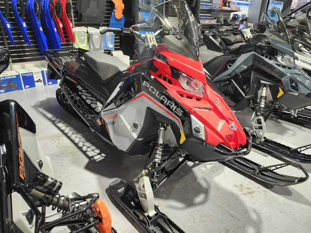 Polaris 650 Voyageur 146'' 2025 alt