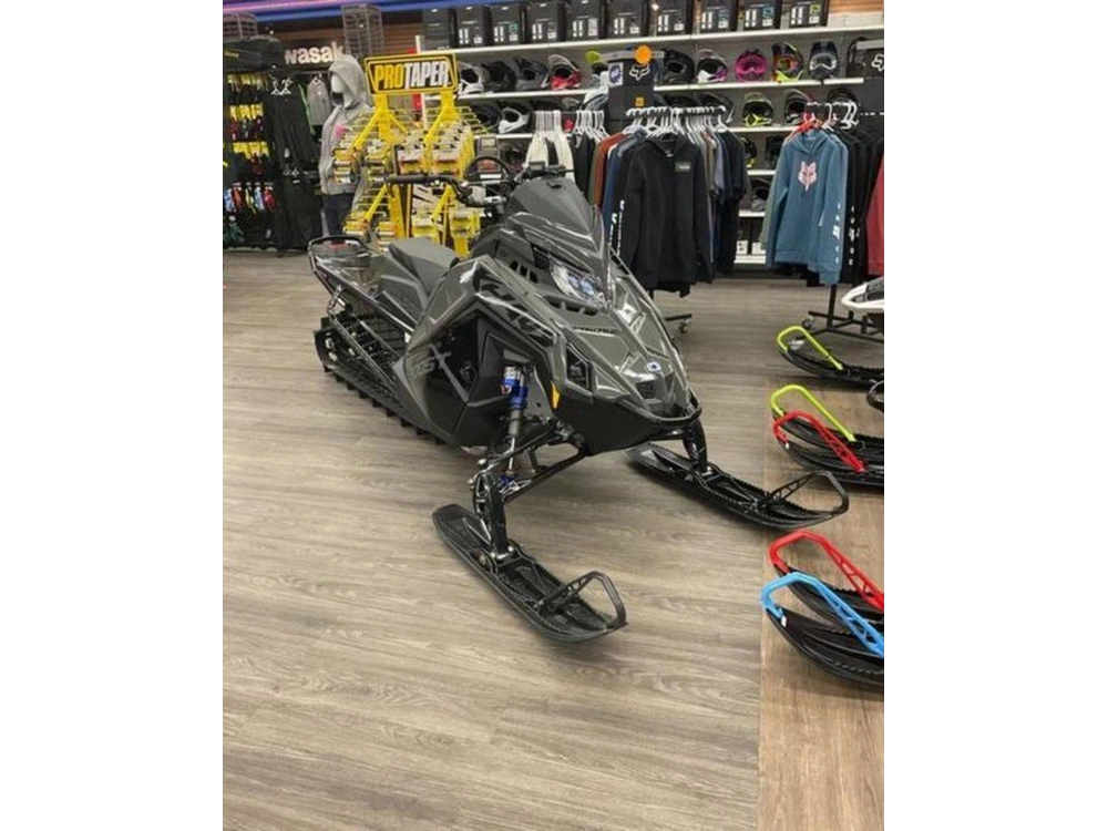 2025 Polaris Boost Rmk Khaos 155 Shadow Gray / Gloss Black alt