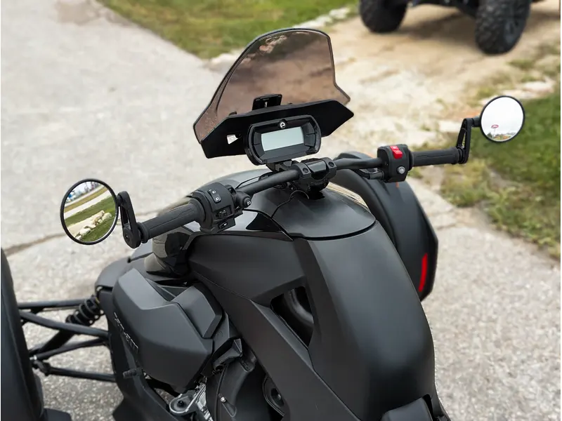 2023 Can-Am Ryker // Black