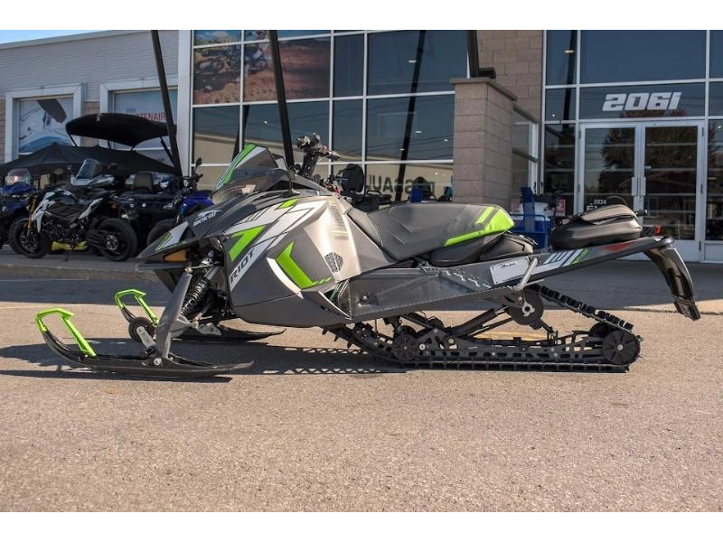 Arctic Cat Riot 8000 2022 alt