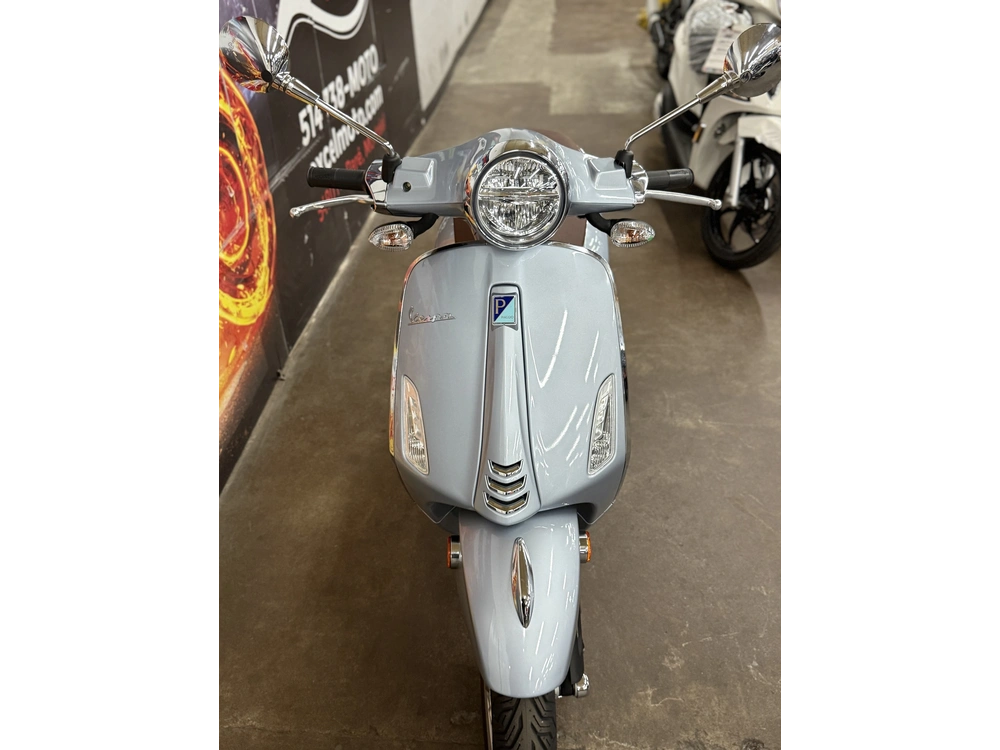 2023 Vespa Sprint S alt