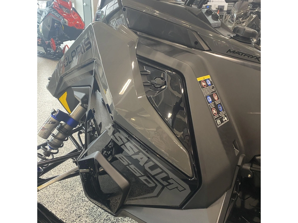 2025 Polaris 650 Switchback Assault 146 Es alt