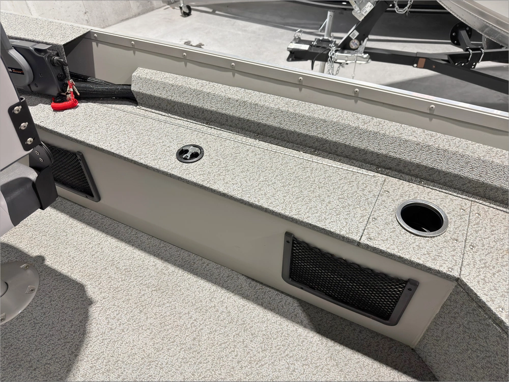 2023 Smoker-craft Angler / Patriot 16 Sc - Demo - Low Hours alt