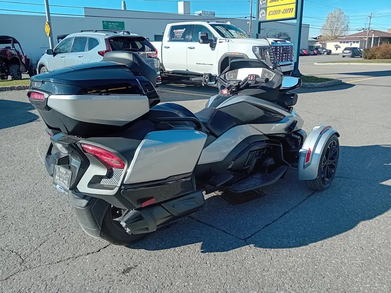 2025 Can-Am SPYDER RT LTD