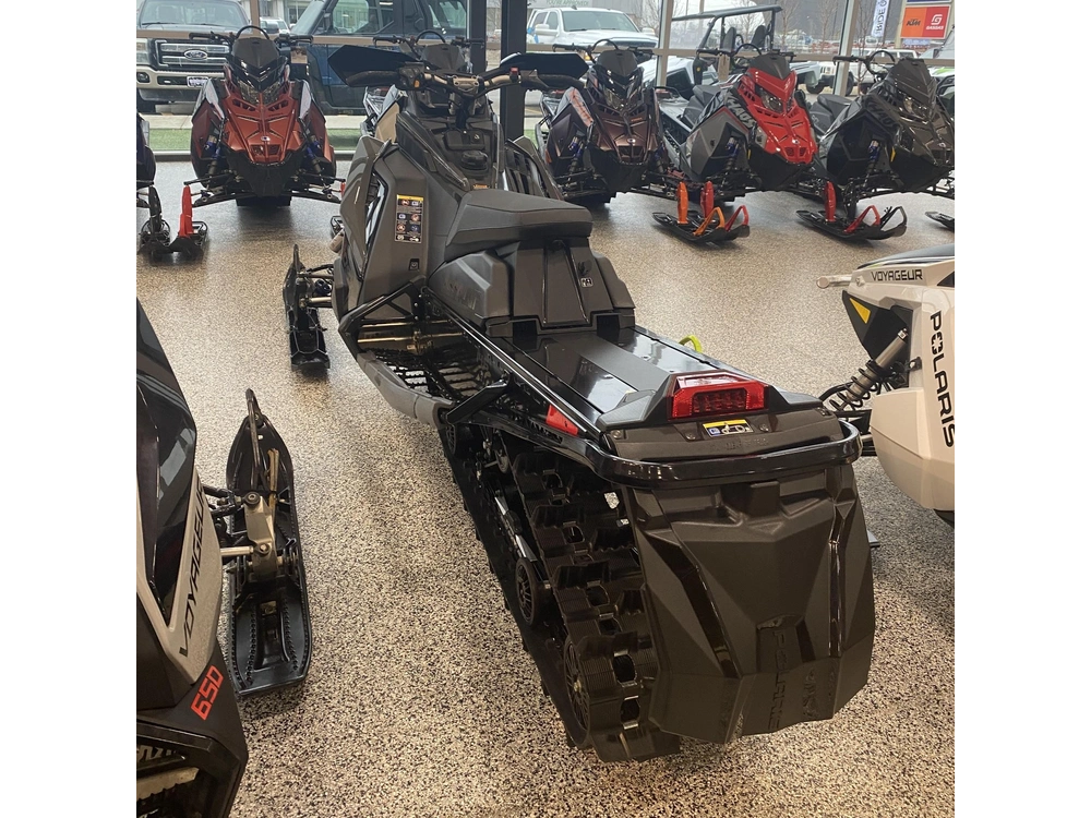 2025 Polaris Boost Switchback Assault 146 alt