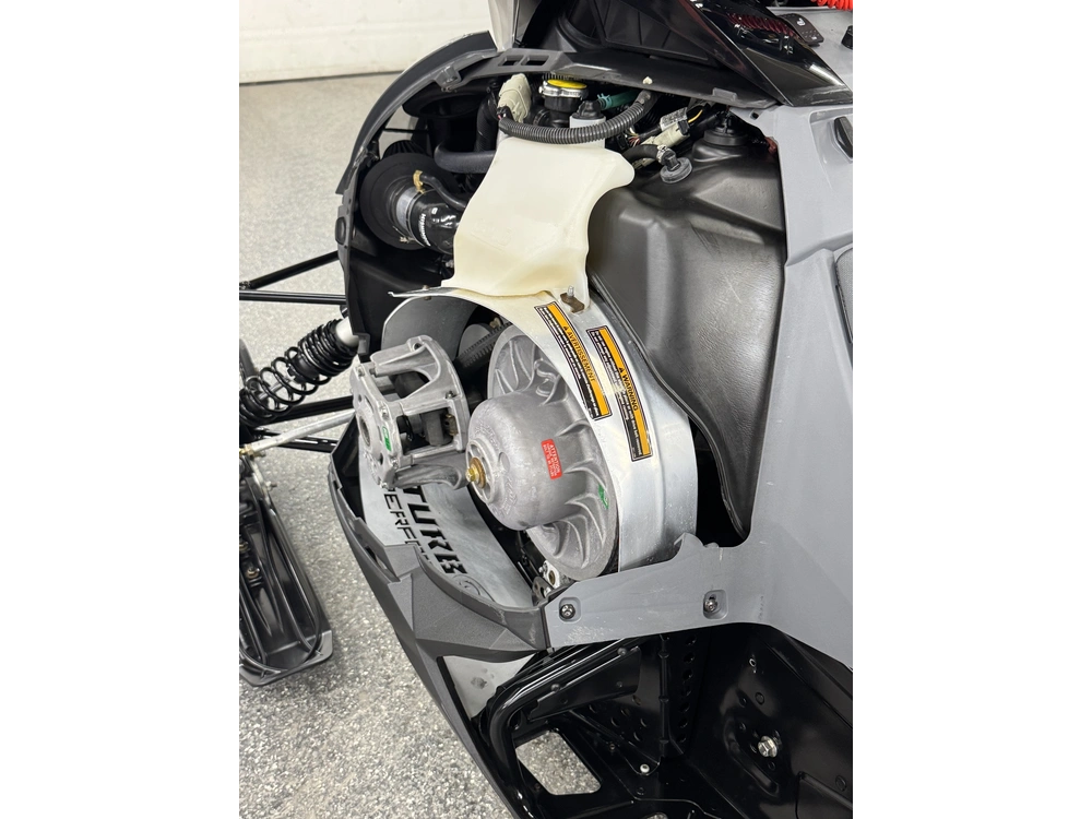 Arctic Cat Zr9000 Thundercat 2021 alt