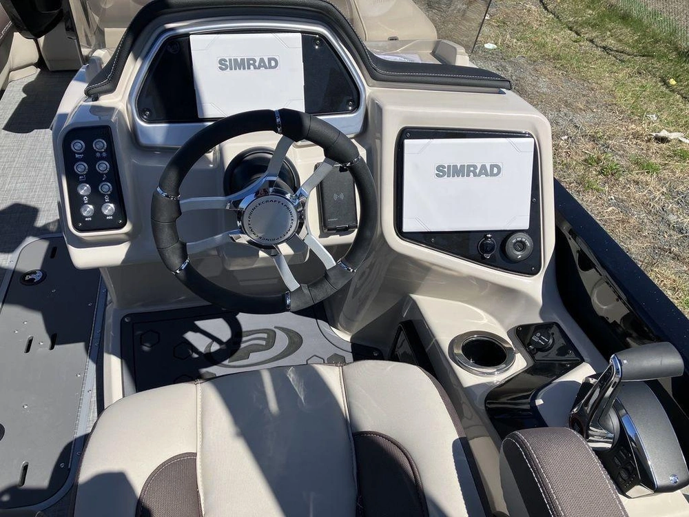 2023 Princecraft Vogue 25rl Platinum Edition alt