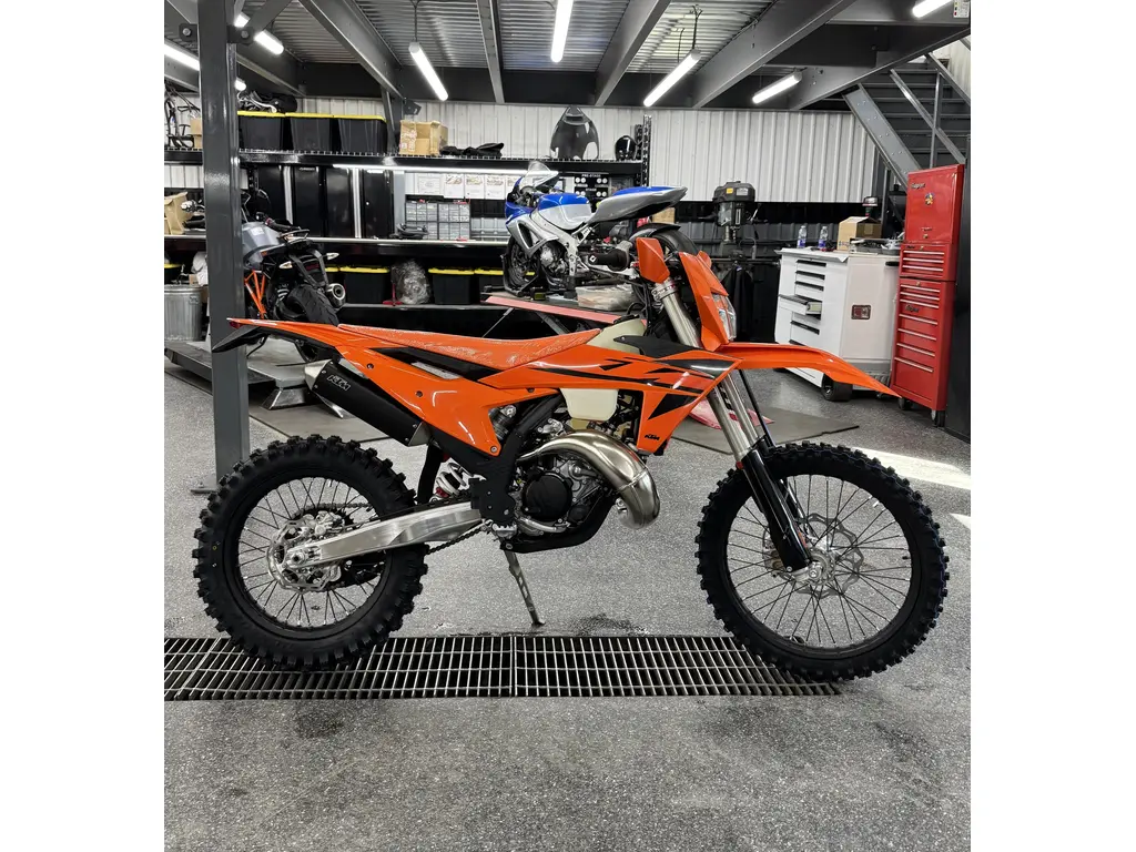 2025 KTM 150 XC-W 