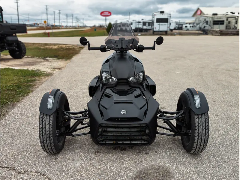 2023 Can-Am Ryker // Black