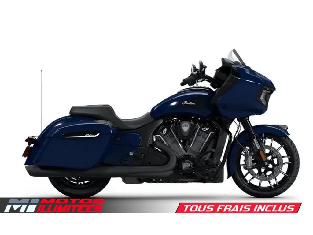 2025 Indian Motorcycles Challenger Dark Horse With PowerBand Audio Package