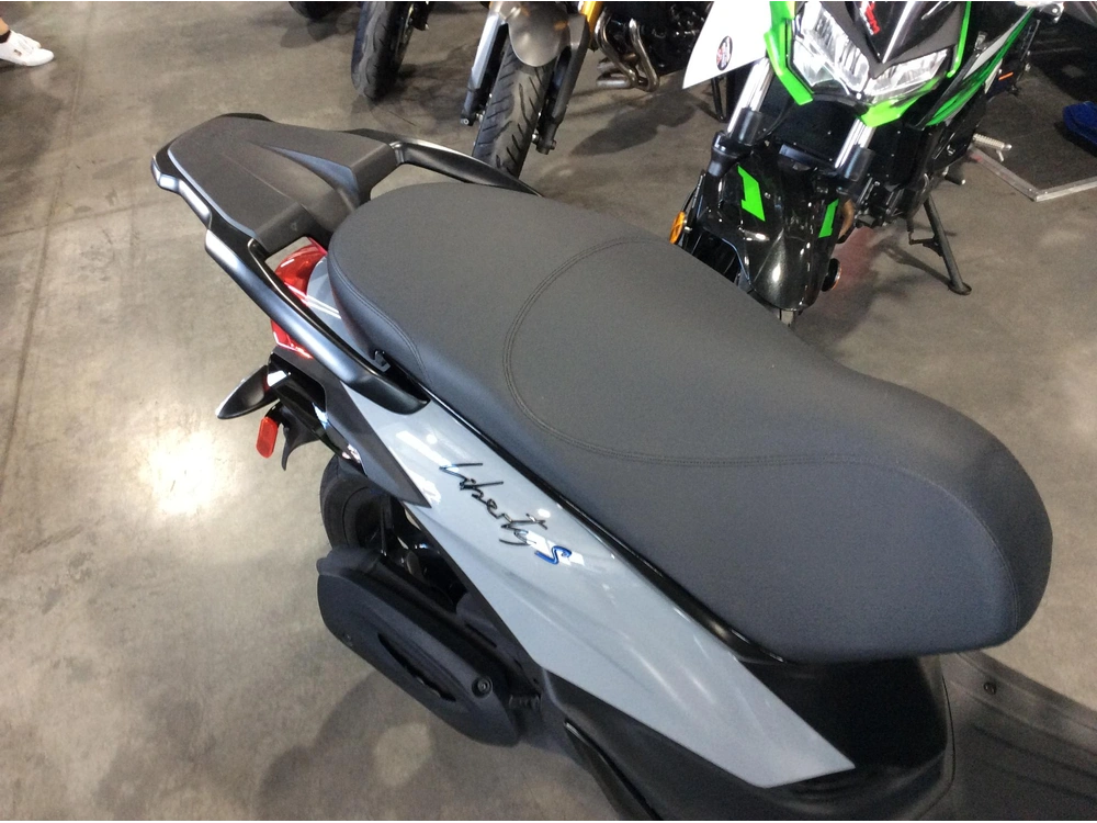 Piaggio Liberty 15 2025 alt