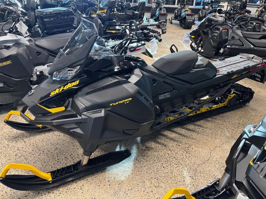 Ski-Doo tundra le 2025