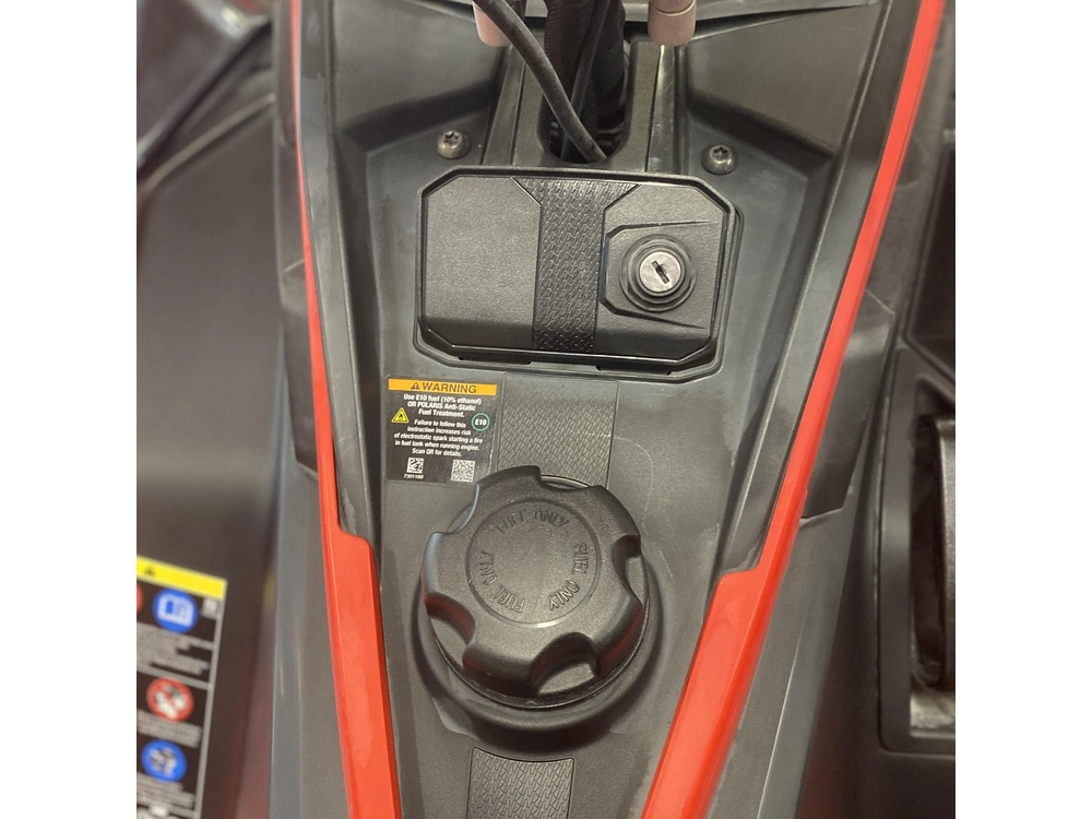 2022 Polaris 650 Voyageur 146 Es alt