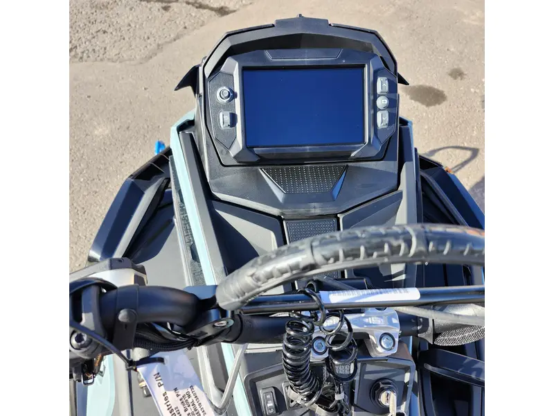 2026 Polaris 850 RMK KHAOS 146 - 7S Display Hemlock Blue / Black / Velocity Blue