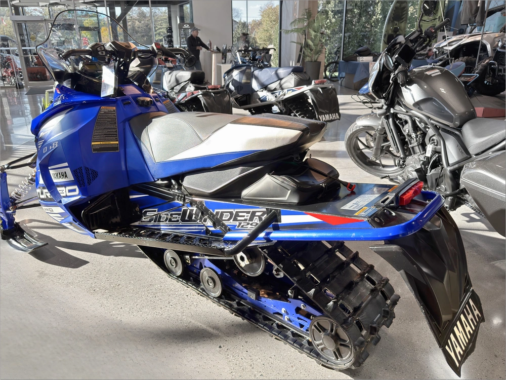 2017 Yamaha Sidewinder Rtx Le alt