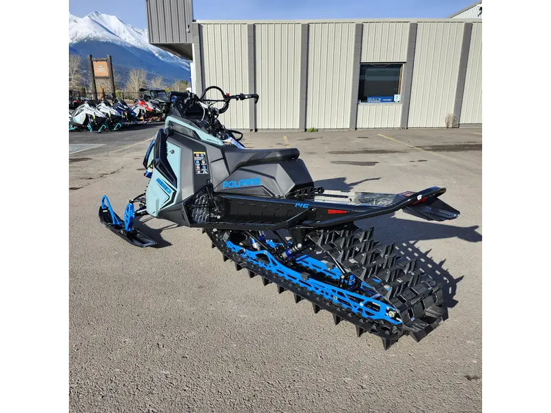 2026 Polaris 850 RMK KHAOS 146 - 7S Display Hemlock Blue / Black / Velocity Blue