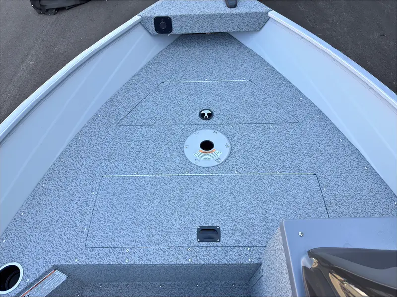 2024 Smoker-Craft Angler 16 XL SC