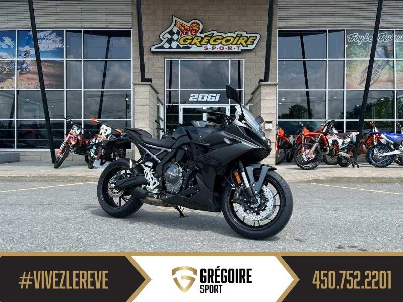 2025 Suzuki Gsx-8r alt