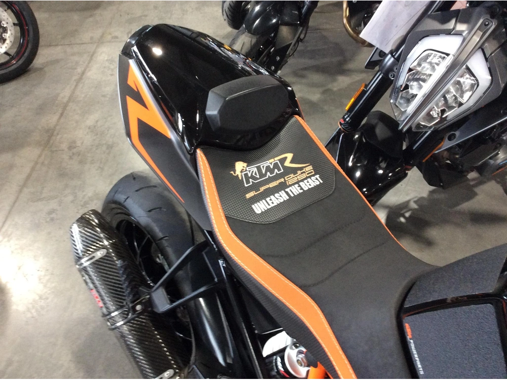 Ktm Superduke 1290r 2016 alt