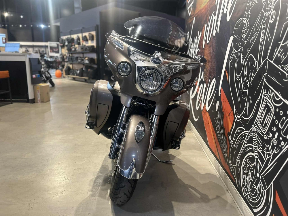 Indian Roadmaster Élite 2019 alt