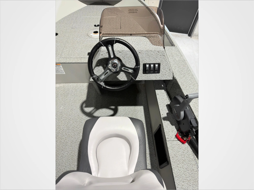 2023 Smoker-craft Angler / Patriot 16 Sc alt