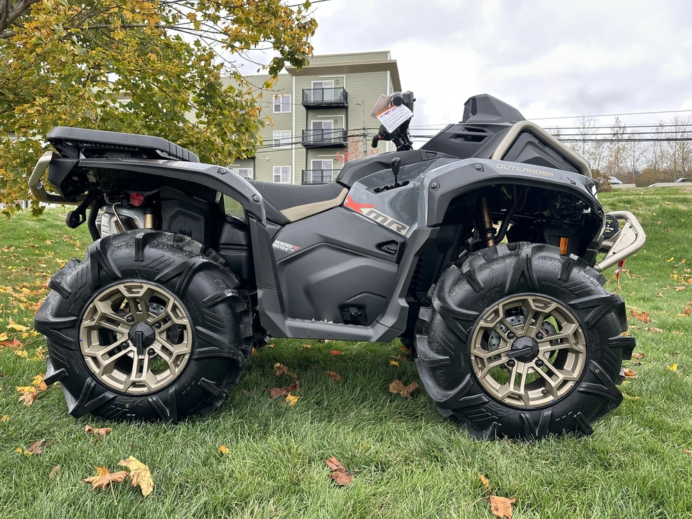 2026 Can-am Outlander Xmr 1000r alt