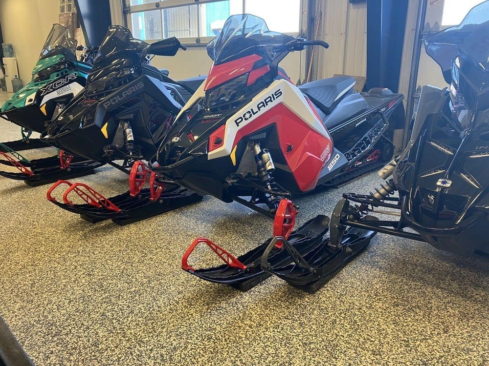 2021 Polaris 850 Indy Vr1 137 alt