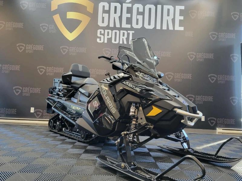 Polaris Prostar S4 Titan Adventure 155 2025 alt