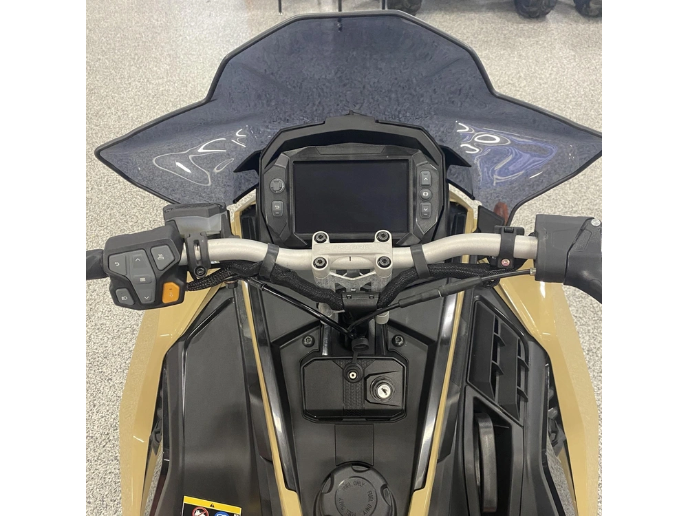 2024 Polaris 850 Switchback Assault 146 alt