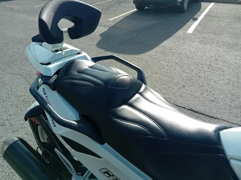 2011 Can-Am SPYDER RS