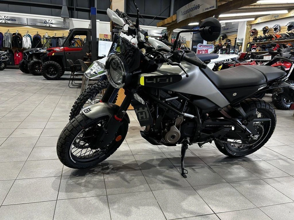 2024 Husqvarna Svartpilen 401 alt
