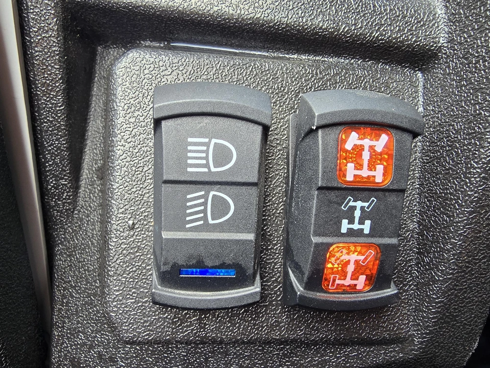 2024 Polaris General 1000 alt